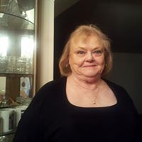 Lillian Andrews Photo 6