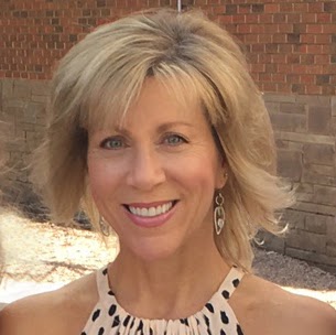 Vicki Lowe Photo 28