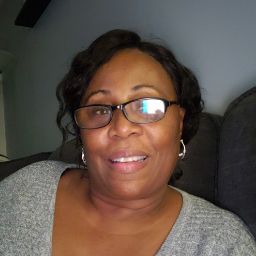 Mary Holloway Photo 25