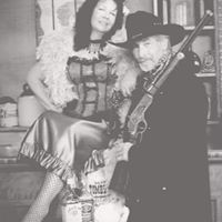 Danny Wolfe Photo 38