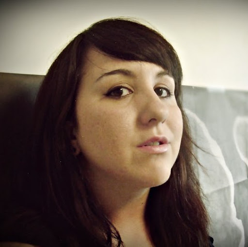 Danielle Atkins Photo 5