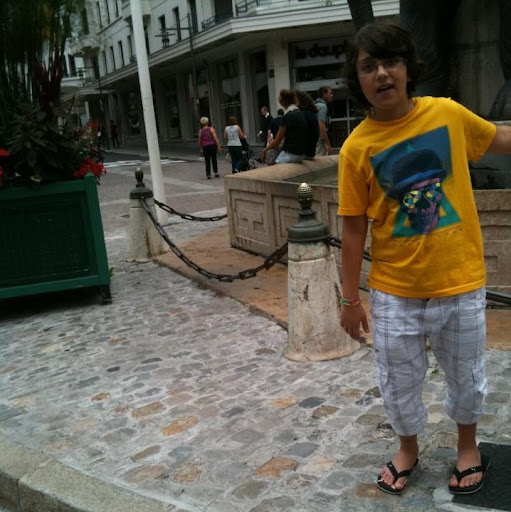 Ji Yan Photo 12
