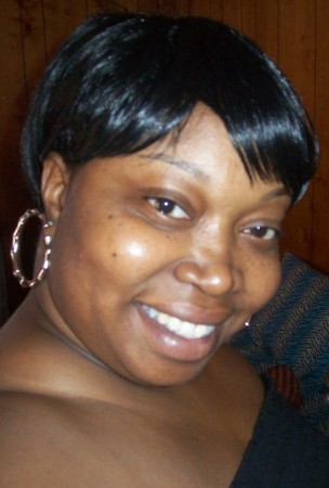 Tiffany Allen Photo 25