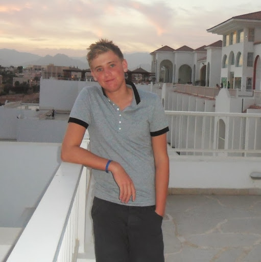 Danny Harrison Photo 18