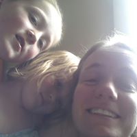 Caroline Stevenson Photo 25