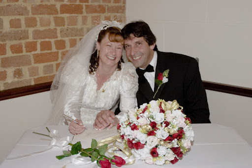 Jennifer Hutchings Photo 11