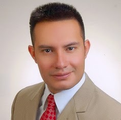 Max Castillo Photo 26