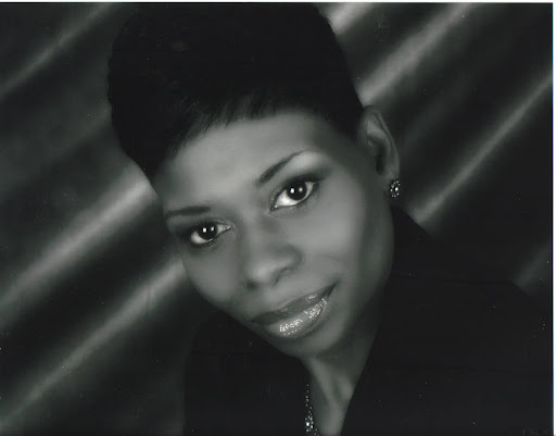 April Alston Photo 11