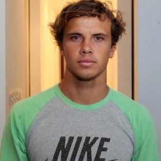 Craig Gibbs Photo 30