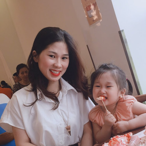 Oanh Dinh Photo 26