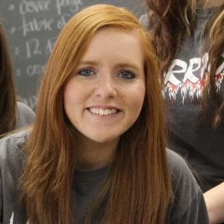 Amanda Meadows Photo 14