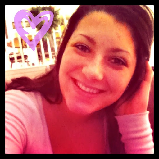 Christine Contreras Photo 33