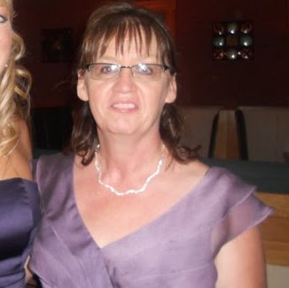 Debra Farrell Photo 35