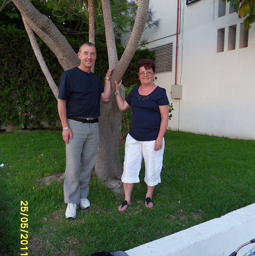 Stephen Kennedy Photo 30