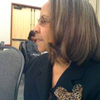 Julia Patterson Photo 9