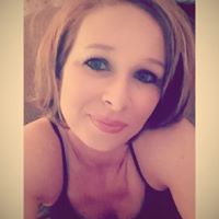 Jennifer Hiatt Photo 23