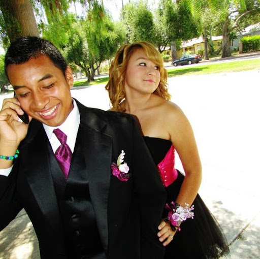 Dennis Rivas Photo 6