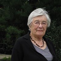 Jocelyn Simpson Photo 22