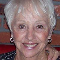Barbara Potts Photo 30