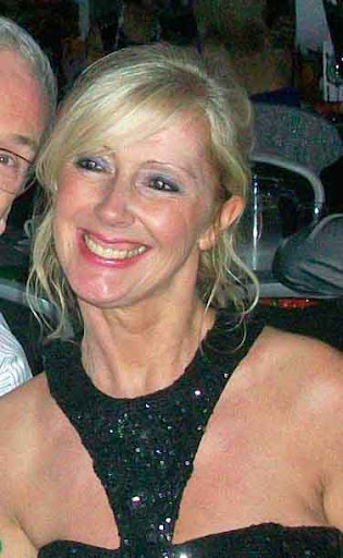 Lynn Harrison Photo 40