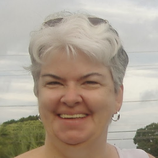 Jacqueline Singleton Photo 24