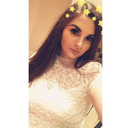 Georgia Smith Photo 16