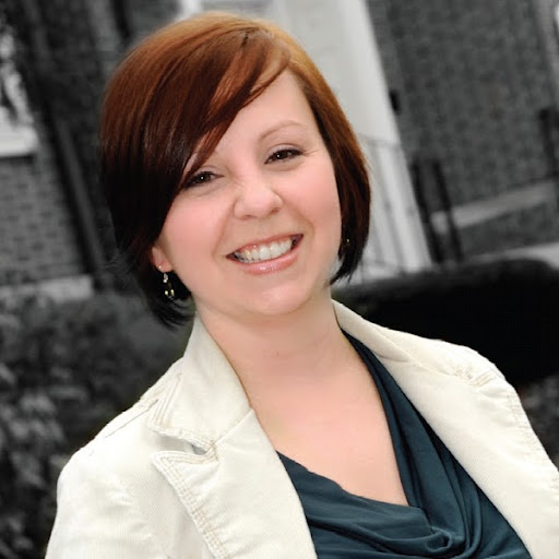 Traci Williams Photo 15