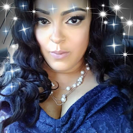 Monica Valentin Photo 3