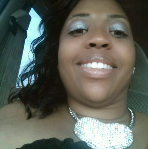 Francine Robinson Photo 17