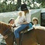 Kim Bloomquist Photo 10