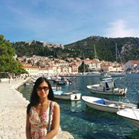 Trinh Ho Photo 11