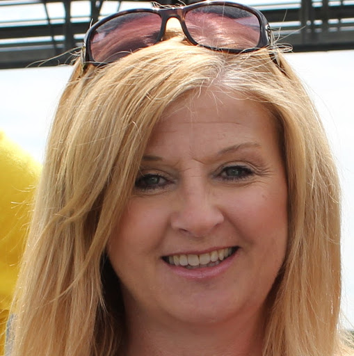 Cindy Montgomery Photo 26