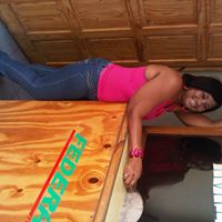 Maxine Gray Photo 20