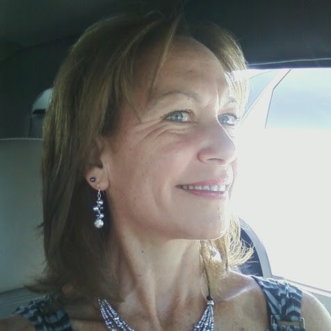 Kathleen Lloyd Photo 33