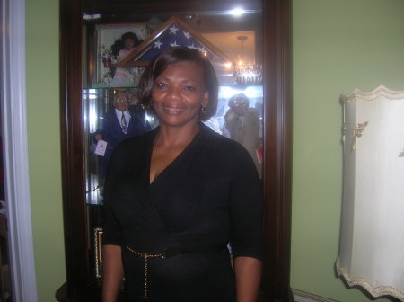 Carolyn White Photo 39