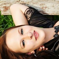 Christina Kling Photo 9