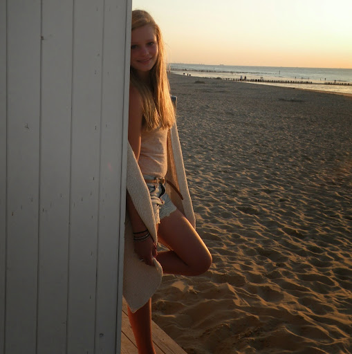Eva Wolff Photo 2