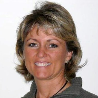 Deanna Cooper Photo 4