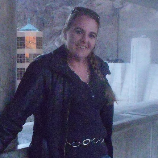 Amy Christensen Photo 22