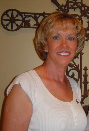 Barbara Thames Photo 15