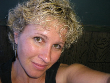 Laura Nickel Photo 7