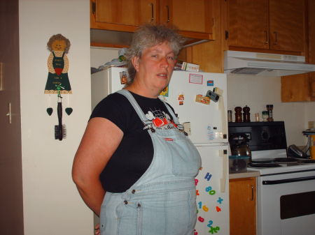 Carol Marshall Photo 39