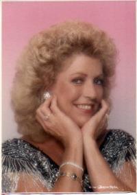 Maureen Heath Photo 6