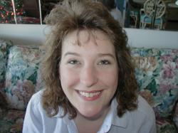 Katherine Daniels Photo 9