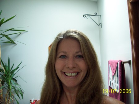 Joyce Hull Photo 18