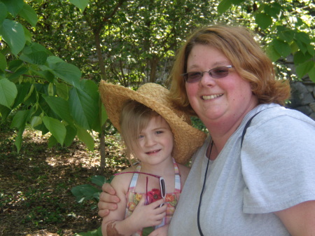 Elizabeth Wagner Photo 22
