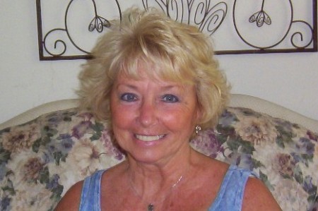 Vicki Sims Photo 8