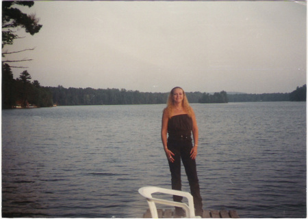 Pamela Austin Photo 24
