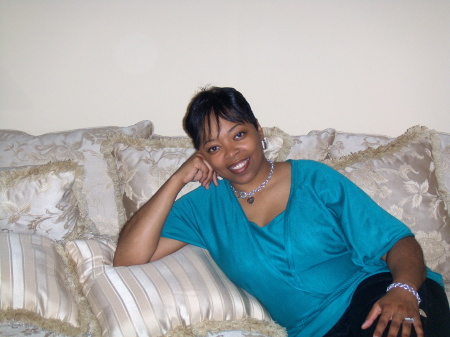 Andrea Matthews Photo 23