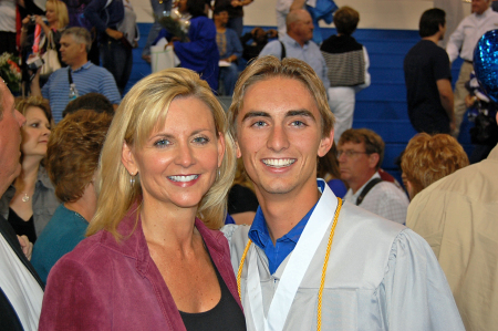Lori Brooks Photo 15